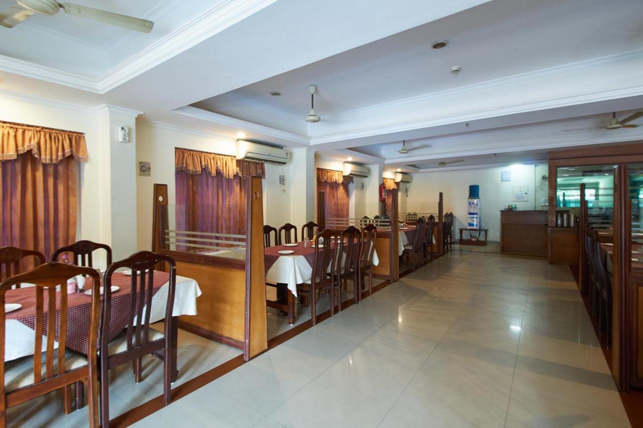 Chavakkad Sree Gokulam Sabari酒店 外观 照片